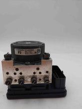 Load image into Gallery viewer, ABS Pump Subaru Impreza WRX 2016 - NW214570