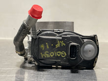Load image into Gallery viewer, THROTTLE BODY Vanden Pl XE XF XFR XJ XJL Discovery Rover Sport 13-19 - NW215238