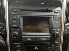 Load image into Gallery viewer, Radio Hyundai Sonata 2014 - NW217213