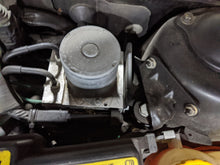 Load image into Gallery viewer, ABS PUMP SAAB 9-3 9-5 2001 01 2002 02 2003 03 2004 2005 - NW215328