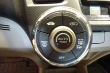 Load image into Gallery viewer, TEMPERATURE CONTROLS Honda Insight 2010 10 2011 11 - NW100470