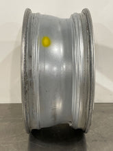 Load image into Gallery viewer, WHEEL LR3 2005 05 2006 06 2007 07 18x8 5 Spoke - NW200911