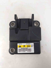 Load image into Gallery viewer, AIR BAG CONTROL MODULE COMPUTER Cadillac SRX 2008 08 2009 09 - NW26273