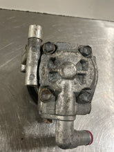 Load image into Gallery viewer, Power Steering Pump Lincoln MKX 2011 - NW162835