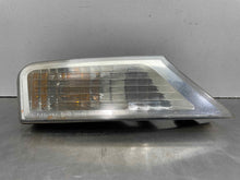 Load image into Gallery viewer, SIDE MARKER LAMP LIGHT Liberty 2008-2012 Bumper Mounted Right - NW81619