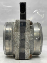 Load image into Gallery viewer, Mass Air Flow Sensor Meter MAF Escalade 1500 Pickup 2500 Pickup 94-04 - NW222514