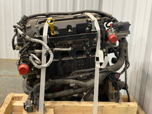 Load image into Gallery viewer, Engine Motor Chevrolet Volt 2014 - NW247908