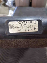 Load image into Gallery viewer, RADIATOR Toyota Sequoia Tundra 07 08 09 10 11 12 13 - NW230601