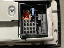 Load image into Gallery viewer, RADIO Mercedes-Benz R350 2010 10 2011 11 2012 12 - NW232586