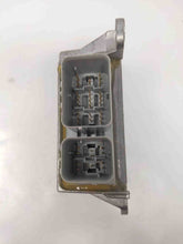 Load image into Gallery viewer, AIR BAG CONTROL MODULE COMPUTER Explorer Sport Trac Mountaineer 2002 - NW27679