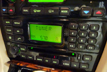 Load image into Gallery viewer, Radio Jaguar XJ8 2004 - NW137922