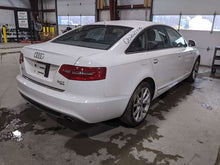 Load image into Gallery viewer, CARRIER ASSEMBLY Audi A6 S6 2011 11 REAR - NW240690