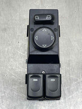 Load image into Gallery viewer, FRONT DOOR WINDOW SWITCH Chevrolet Corvette 2005-2013 Left - NW56041