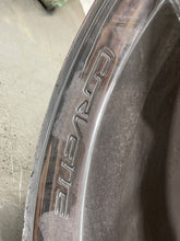 Load image into Gallery viewer, Wheel Rim Chevrolet Corvette 2007 - NW196289