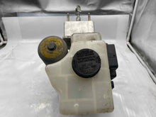 Load image into Gallery viewer, Brake Master Cylinder INFINITI QX56 2012 - NW114759