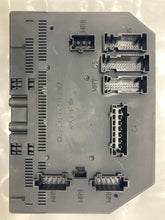 Load image into Gallery viewer, Computer Mercedes-Benz SL500 2010 - NW236240