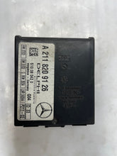 Load image into Gallery viewer, SECURITY COMPUTER MERCEDES SL500 C230 C240 01 - 06 - NW235791