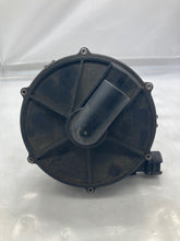 Load image into Gallery viewer, AIR INJECTION PUMP SMOG BMW X5 2001 01 2002 02 2003 03 3.0L - NW8092