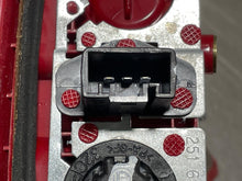 Load image into Gallery viewer, TAIL LIGHT LAMP ASSEMBLY BMW X5 00 01 02 03 Right - NW180733