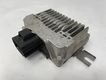 Load image into Gallery viewer, FUEL PUMP CONTROL MODULE COMPUTER LR2 08 09 10 11 12 - NW36965