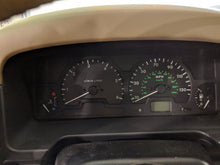 Load image into Gallery viewer, SPEEDOMETER CLUSTER Discovery 1999 99 2000 00 01 02 - NW240209