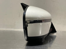 Load image into Gallery viewer, SIDE VIEW DOOR MIRROR Murano Murano Cross Cabriolet 17-20 Right - NW243176