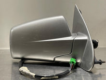 Load image into Gallery viewer, Side View Door Mirror Cadillac SRX 2004 - NW242564