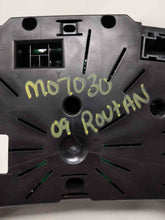 Load image into Gallery viewer, SPEEDOMETER CLUSTER Volkswagen Routan 2009 09 2010 10 - NW162250