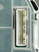 Load image into Gallery viewer, SPEEDOMETER CLUSTER Subaru Legacy 2012 12 - NW240305