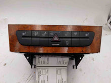 Load image into Gallery viewer, REMOTE CD CHANGER E350 E550 B200 CLS500 CLS55 CLS550 CLS63 E280 03-13 - NW232320