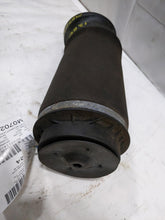 Load image into Gallery viewer, Coil Spring MERCEDES R-CLASS 2012 - NW14939