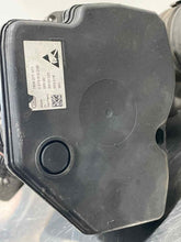 Load image into Gallery viewer, STEERING GEAR Volvo S60 V60 2015 15 2016 16 2017 17 2018 18 - NW243118