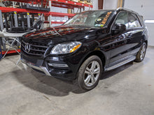 Load image into Gallery viewer, Carrier Assembly MERCEDES ML-CLASS 2015 - NW240994