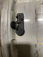 Load image into Gallery viewer, WHEEL RIM Ford Edge 11 12 13 14 18x8 ALUM 18x8, 5 lug, 4-1/2" - NW254467