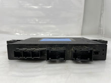 Load image into Gallery viewer, Computer Mercedes-Benz SL600 2004 - NW35589