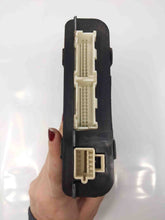 Load image into Gallery viewer, Computer Cadillac Seville 2003 - NW27854