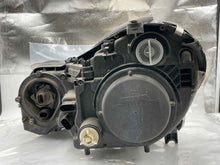 Load image into Gallery viewer, HEADLIGHT LAMP ASSEMBLY E320 E350 E500 E55 03 04 05 06 Right - NW103205