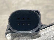 Load image into Gallery viewer, Throttle Body AUDI Q5 2018 - NW246337