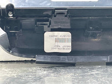 Load image into Gallery viewer, Temperature Controls Nissan Sentra 2019 - NW261200