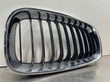 Load image into Gallery viewer, Grille BMW 335I GT 2015 - NW260883