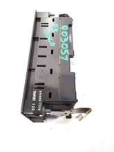 Load image into Gallery viewer, AC HEATER TEMP CONTROL Land Rover Discovery 2003 03 - NW261353