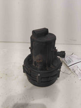 Load image into Gallery viewer, AIR INJECTION PUMP SMOG Land Rover 2003 03 2004 04 - NW223929