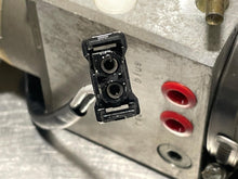 Load image into Gallery viewer, Convertible Top Motor BMW Z3 1998 - NW242344