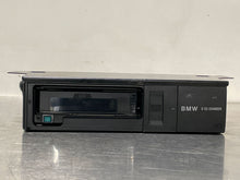 Load image into Gallery viewer, 6 DISC CD CHANGER 325i 320i X5 X3 330i 2001 01 2002 02 03 04 05 06 - NW231546