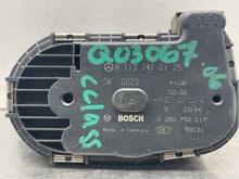 Load image into Gallery viewer, THROTTLE BODY Mercedes R350 R500 E350 C250 ML350 S400 2006 06 07 08 09 10 11 - NW515513