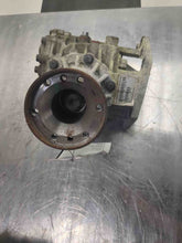 Load image into Gallery viewer, TRANSFER CASE Land Rover Evoque 14 15 16 17 18 19 - NW246216