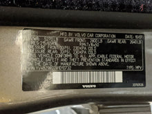Load image into Gallery viewer, CARRIER ASSEMBLY Volvo XC70 V60 S80 2007 07 2008 08 2009 09 2010 10 Rear - NW241093