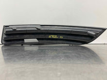 Load image into Gallery viewer, GRILLE Volkswagen Passat 2006 06 2007 07 2008 08 2009 09 10 Lower Right - NW98766
