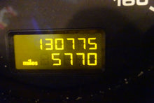 Load image into Gallery viewer, SPEEDOMETER CLUSTER Porsche Cayenne 2005 05 2006 06 - NW161578