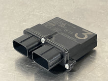 Load image into Gallery viewer, Air Bag occupant detection computer Highlander XD Camry 04 05 06 - 11 - NW237909